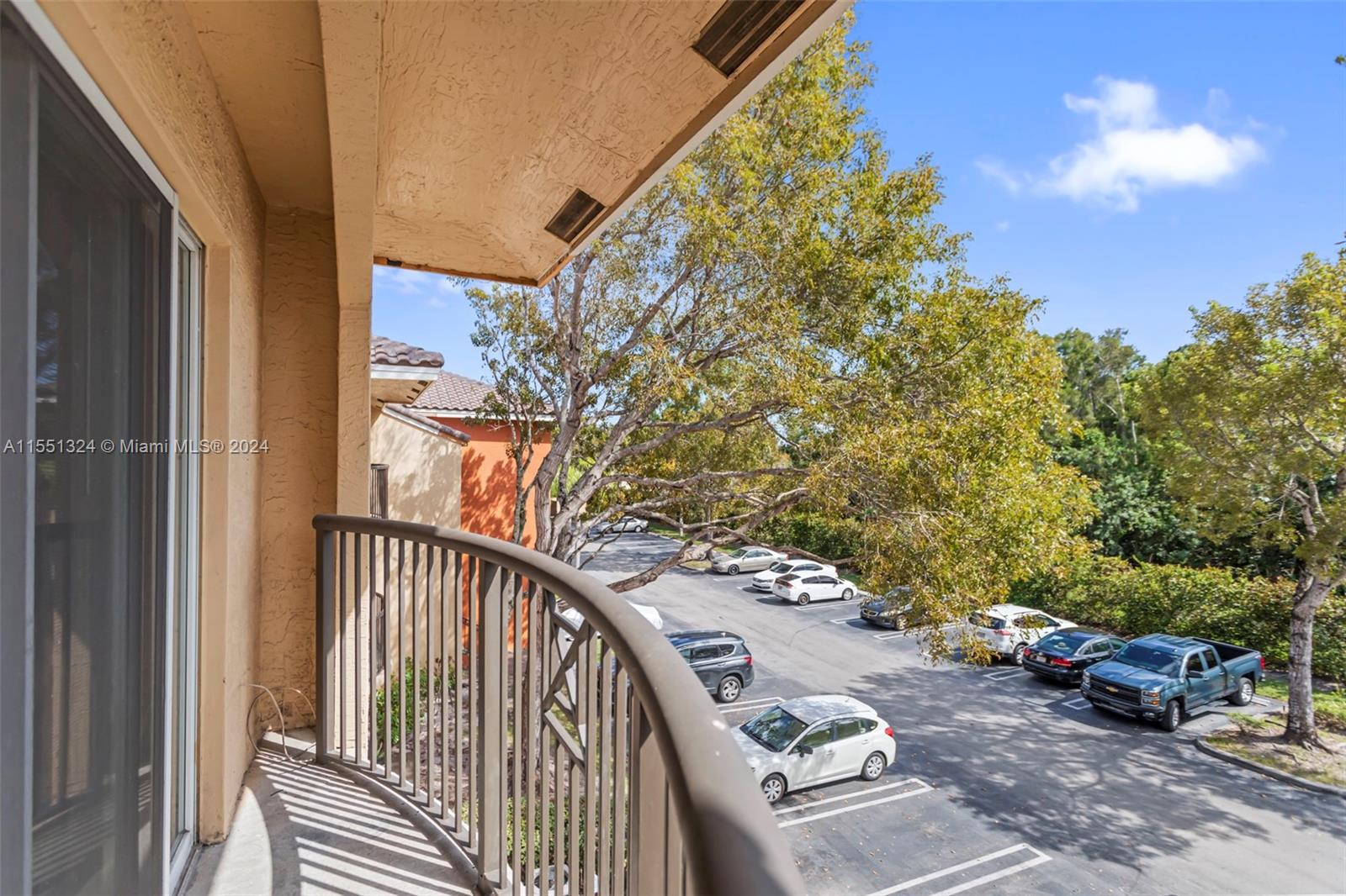 4163 Haverhill Rd, West Palm Beach, FL, 33417 United States, 2 Bedrooms Bedrooms, ,2 BathroomsBathrooms,Residential,For Sale,Haverhill Rd,A11551324