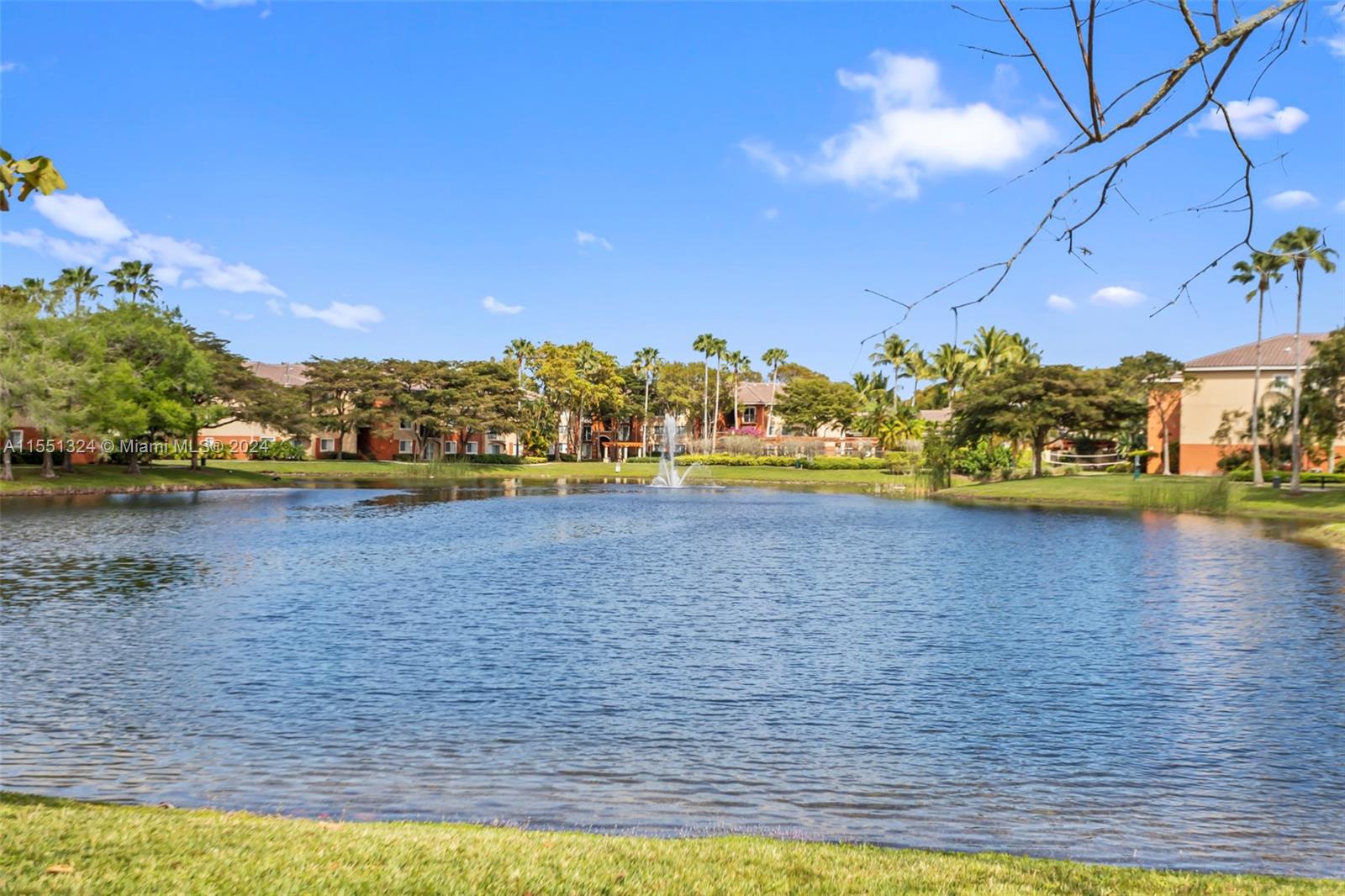 4163 Haverhill Rd, West Palm Beach, FL, 33417 United States, 2 Bedrooms Bedrooms, ,2 BathroomsBathrooms,Residential,For Sale,Haverhill Rd,A11551324