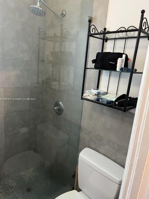 Miami Beach, FL, 33139 United States, ,1 BathroomBathrooms,Residential,For Sale,A11551341