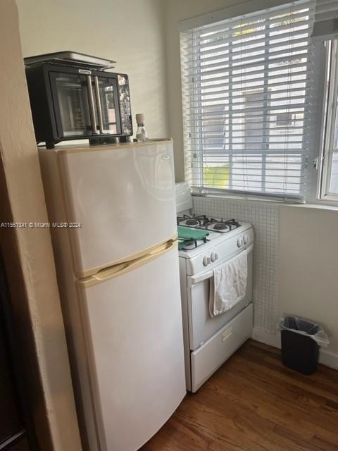Miami Beach, FL, 33139 United States, ,1 BathroomBathrooms,Residential,For Sale,A11551341