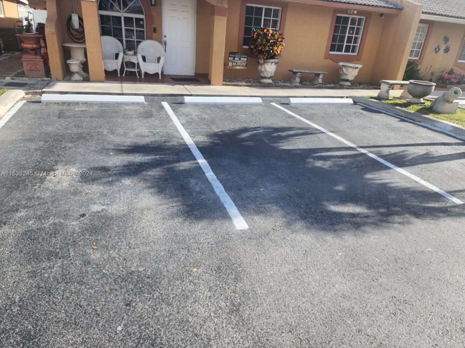 7020 35th Ave, Hialeah, FL, 33018 United States, 3 Bedrooms Bedrooms, ,2 BathroomsBathrooms,Residential,For Sale,35th Ave,A11536245