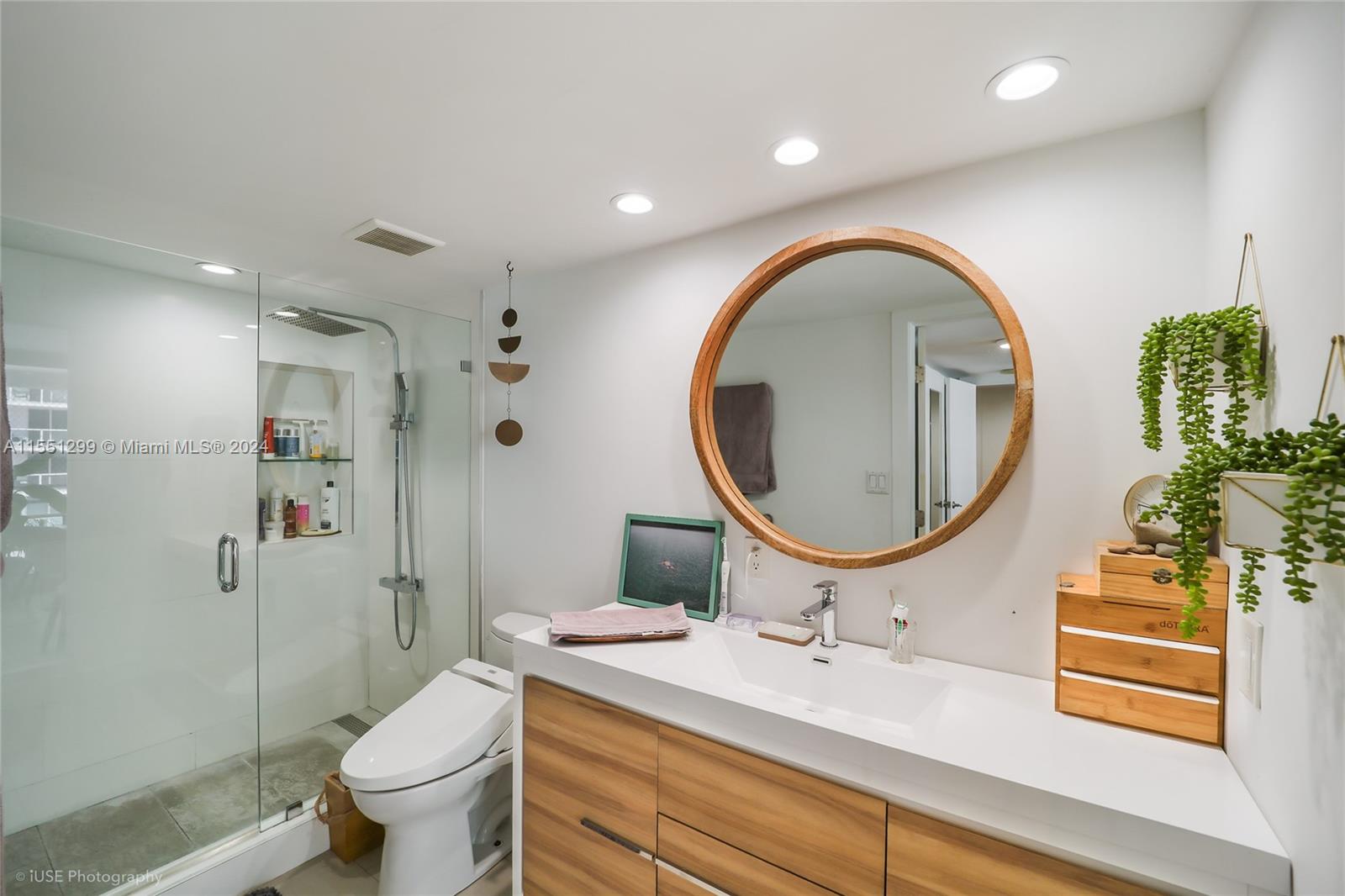 2025 Brickell Ave 2003, Miami, FL 33129, 2 Bedrooms Bedrooms, ,2 BathroomsBathrooms,Residential,For Sale,Brickell Ave,A11551299