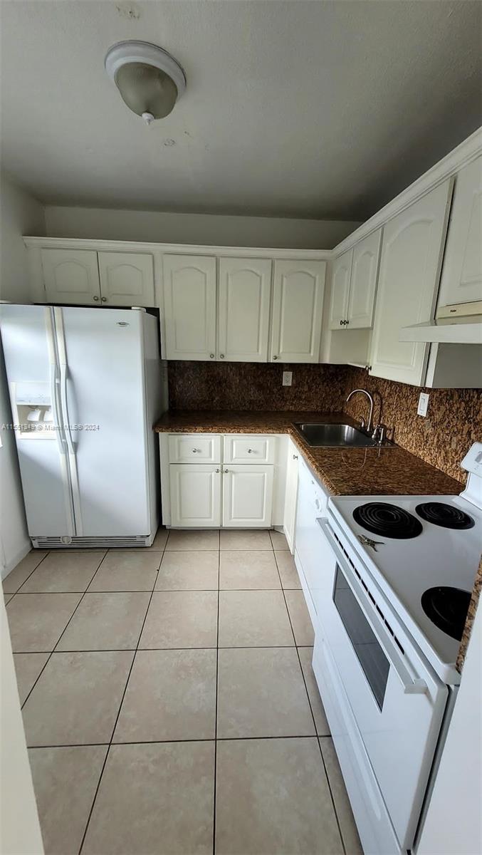 9460 Fontainebleau Blvd, Miami, FL, 33172 United States, 1 Bedroom Bedrooms, ,1 BathroomBathrooms,Residential,For Sale,Fontainebleau Blvd,A11551349