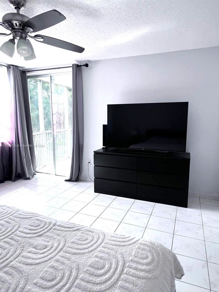 1670 191st St, Miami, FL, 33179 United States, 2 Bedrooms Bedrooms, ,2 BathroomsBathrooms,Residential,For Sale,191st St,A11550135