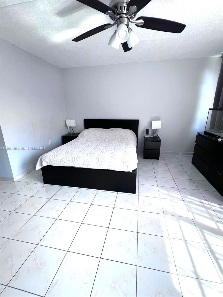 1670 NE 191st St 403-3, Miami, Florida 33179, 2 Bedrooms Bedrooms, ,2 BathroomsBathrooms,Residential,For Sale,1670 NE 191st St 403-3,A11550135