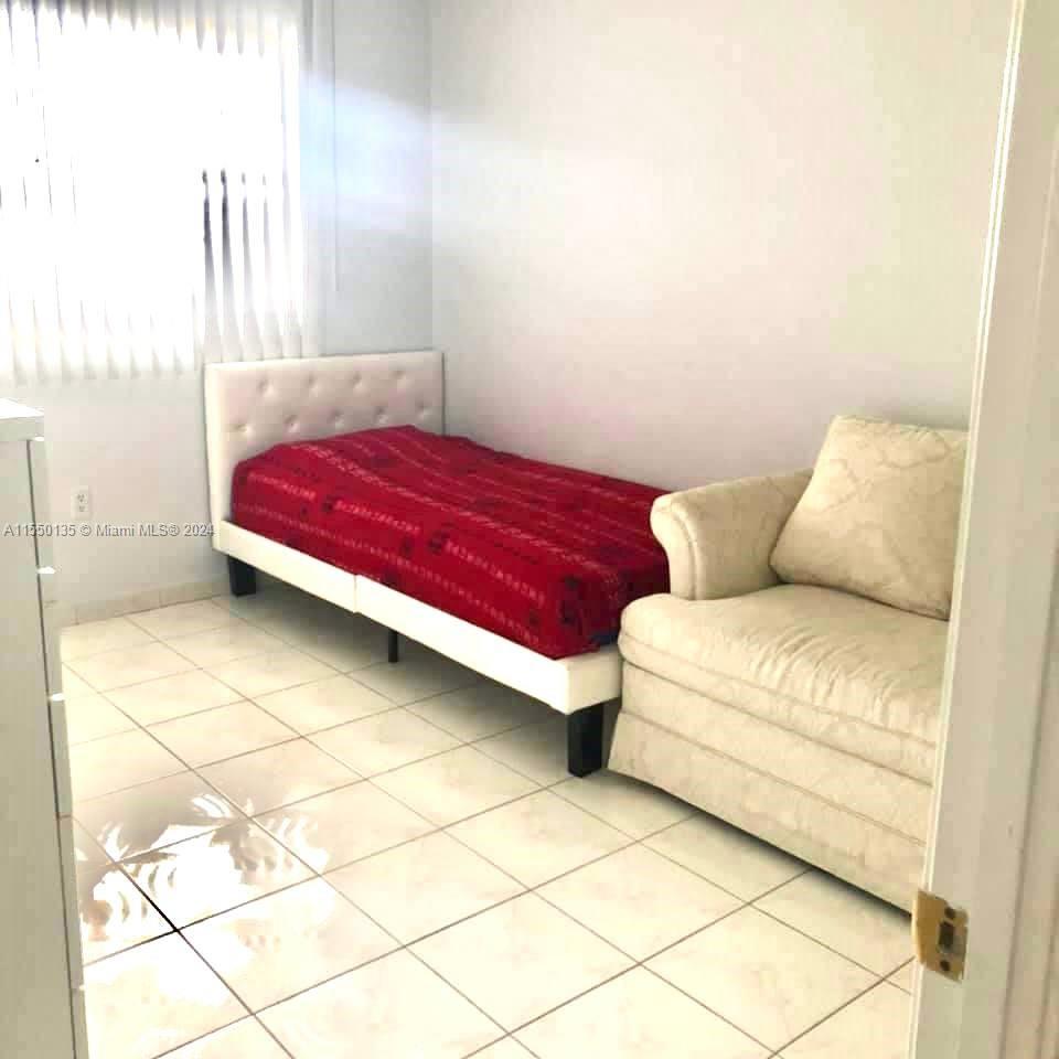 1670 191st St, Miami, FL, 33179 United States, 2 Bedrooms Bedrooms, ,2 BathroomsBathrooms,Residential,For Sale,191st St,A11550135