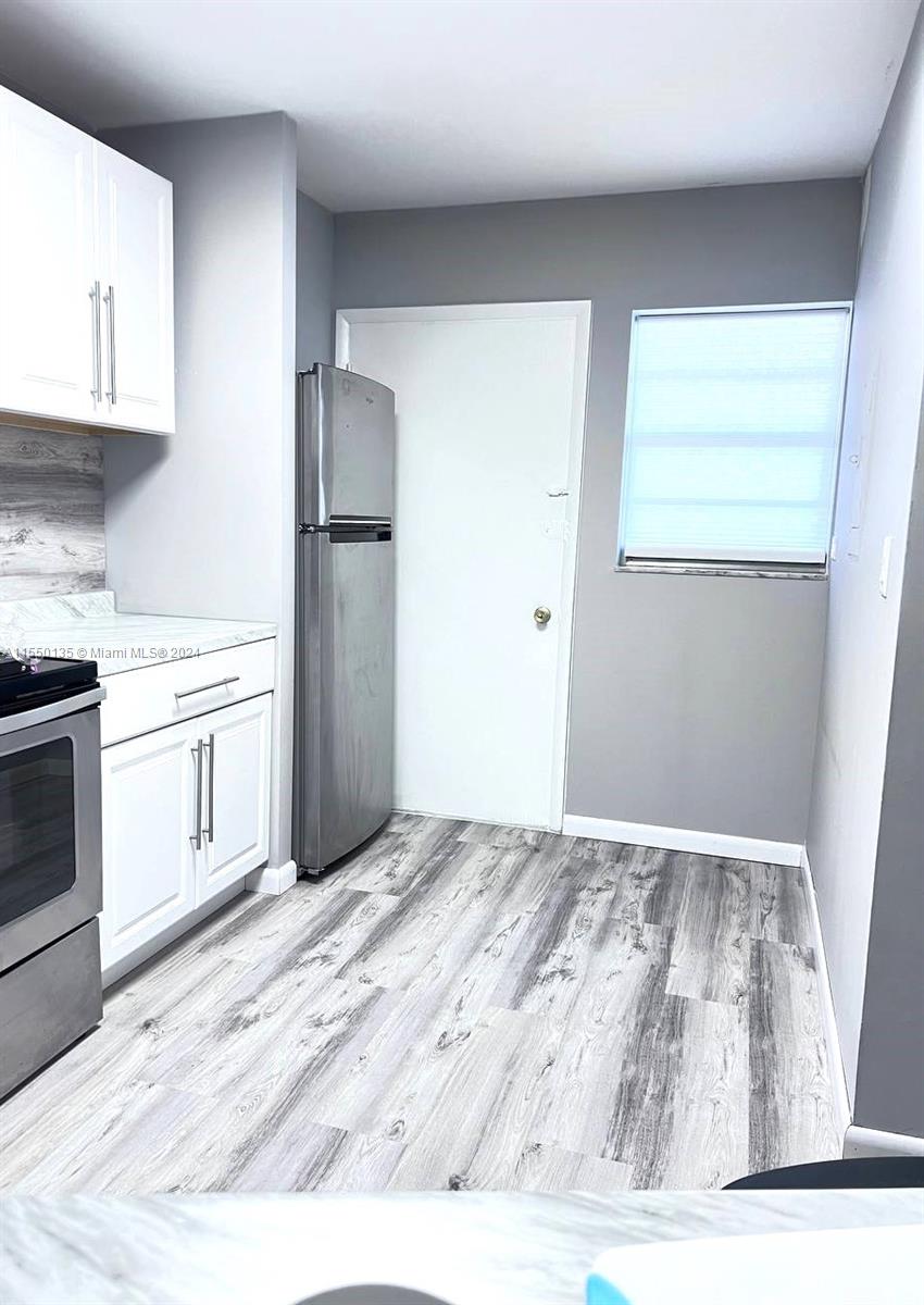 1670 191st St, Miami, FL, 33179 United States, 2 Bedrooms Bedrooms, ,2 BathroomsBathrooms,Residential,For Sale,191st St,A11550135