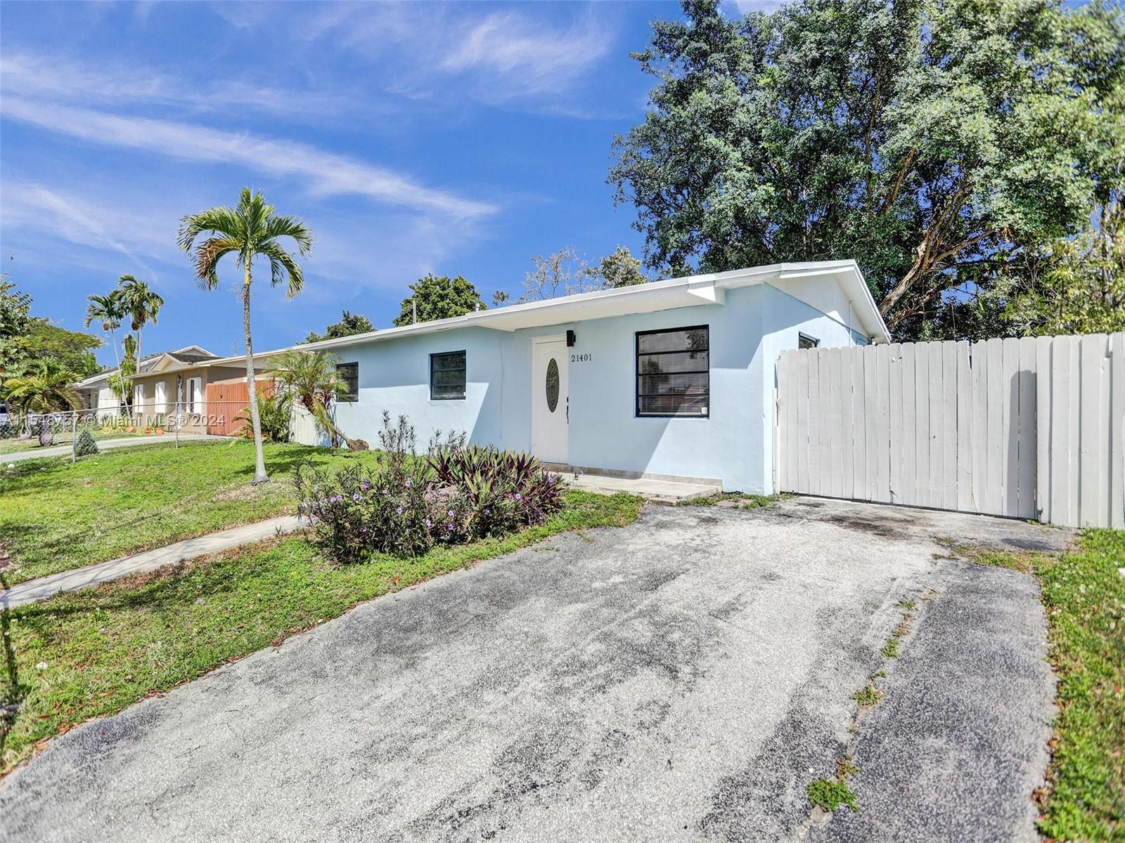 21401 SW 102nd Ave  For Sale A11548757, FL