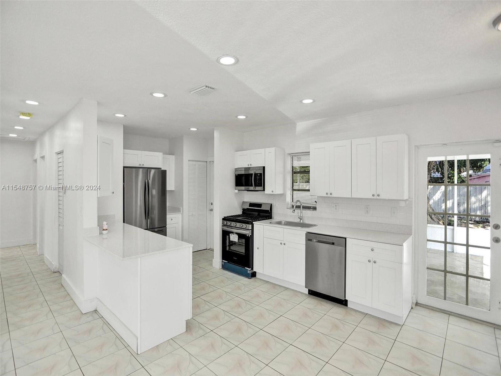 21401 102nd Ave, Cutler Bay, FL, 33189 United States, 3 Bedrooms Bedrooms, ,1 BathroomBathrooms,Residential,For Sale,102nd Ave,A11548757