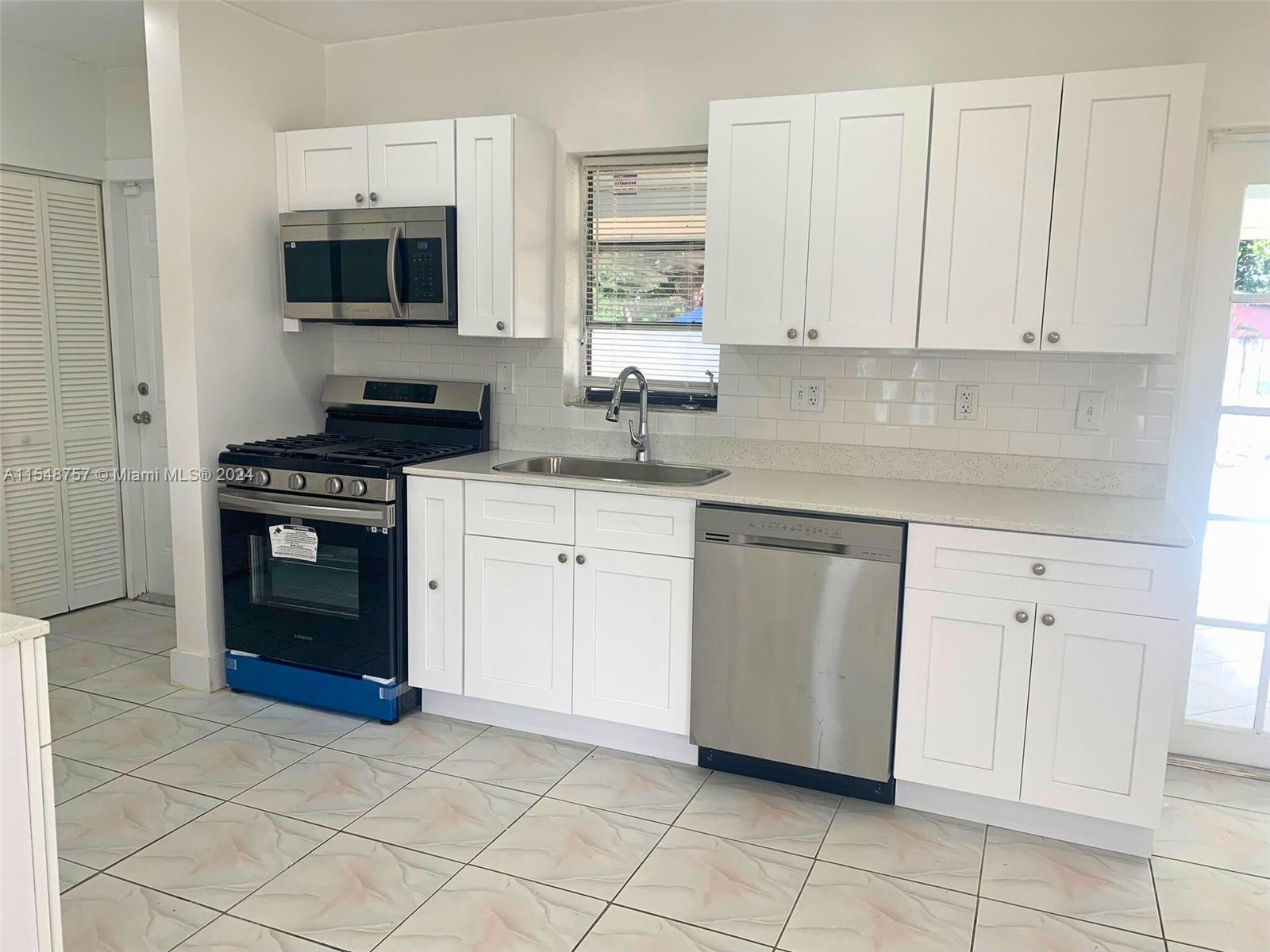 21401 102nd Ave, Cutler Bay, FL, 33189 United States, 3 Bedrooms Bedrooms, ,1 BathroomBathrooms,Residential,For Sale,102nd Ave,A11548757