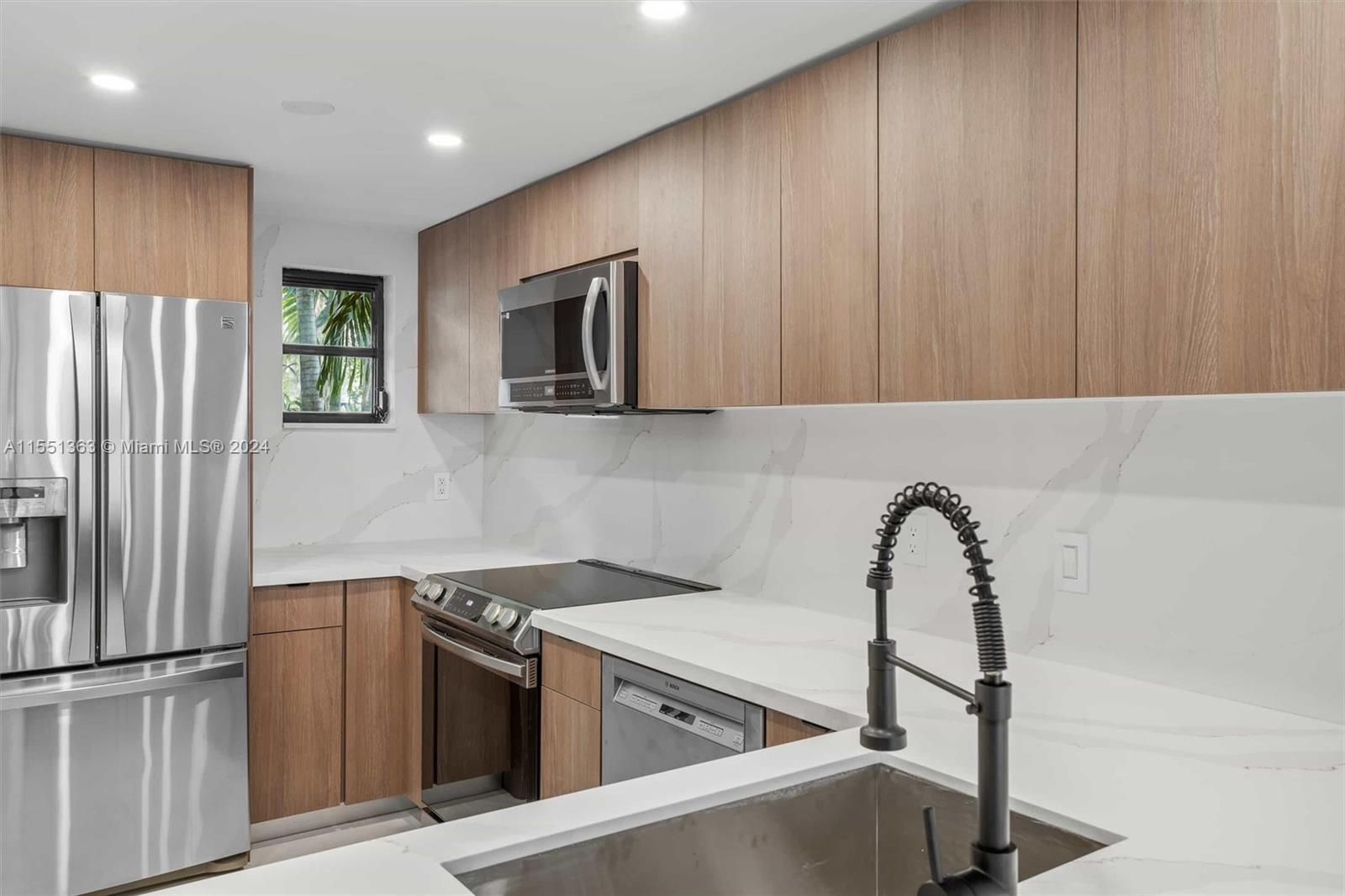 1901 S River Dr, Miami, FL, 33125 United States, 2 Bedrooms Bedrooms, ,1 BathroomBathrooms,Residential,For Sale,S River Dr,A11551363