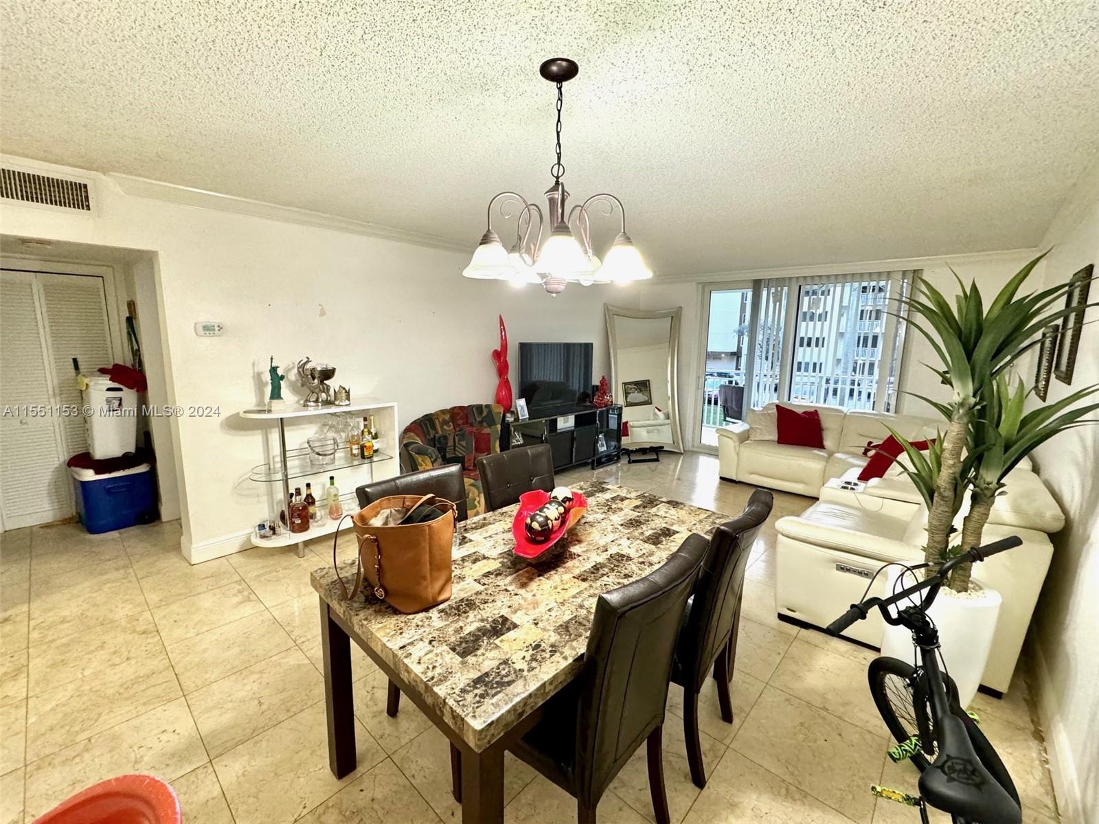 6930 Miami Gardens Dr, Hialeah, FL, 33015 United States, 1 Bedroom Bedrooms, ,1 BathroomBathrooms,Residential,For Sale,Miami Gardens Dr,A11551153
