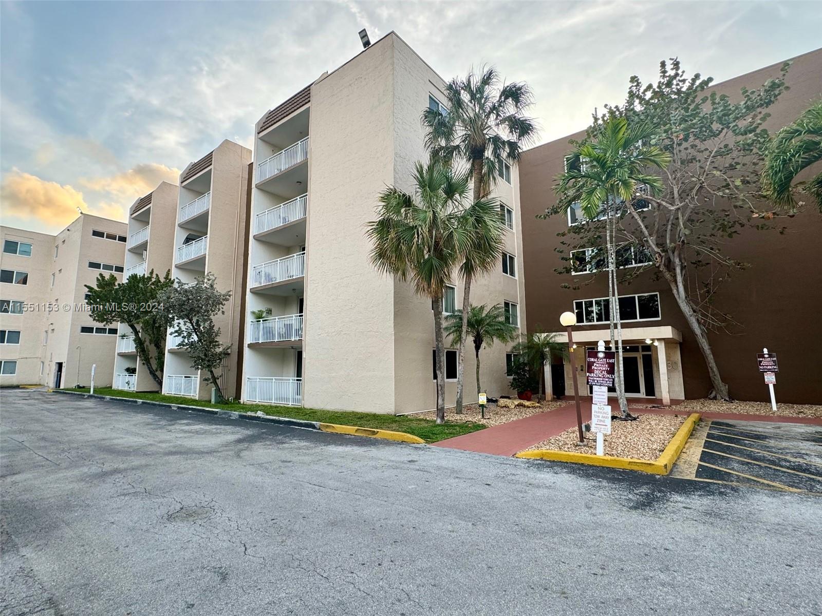 6930 Miami Gardens Dr, Hialeah, FL, 33015 United States, 1 Bedroom Bedrooms, ,1 BathroomBathrooms,Residential,For Sale,Miami Gardens Dr,A11551153