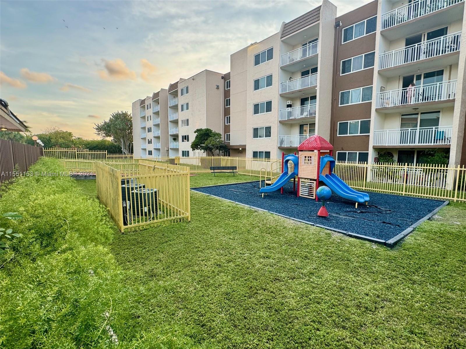 6930 Miami Gardens Dr, Hialeah, FL, 33015 United States, 1 Bedroom Bedrooms, ,1 BathroomBathrooms,Residential,For Sale,Miami Gardens Dr,A11551153