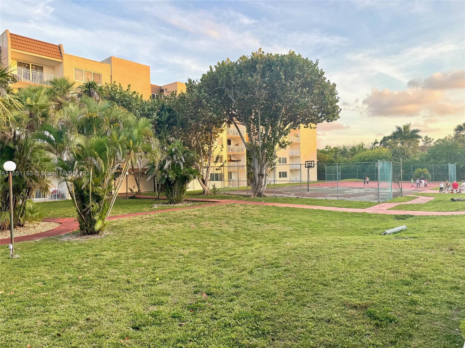 6930 Miami Gardens Dr, Hialeah, FL, 33015 United States, 1 Bedroom Bedrooms, ,1 BathroomBathrooms,Residential,For Sale,Miami Gardens Dr,A11551153
