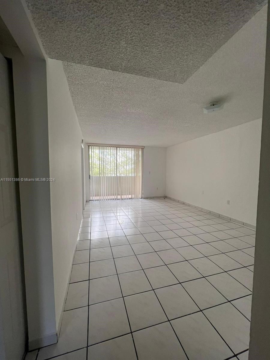 10090 80th Ct, Hialeah Gardens, FL, 33016 United States, 2 Bedrooms Bedrooms, ,2 BathroomsBathrooms,Residential,For Sale,80th Ct,A11551386