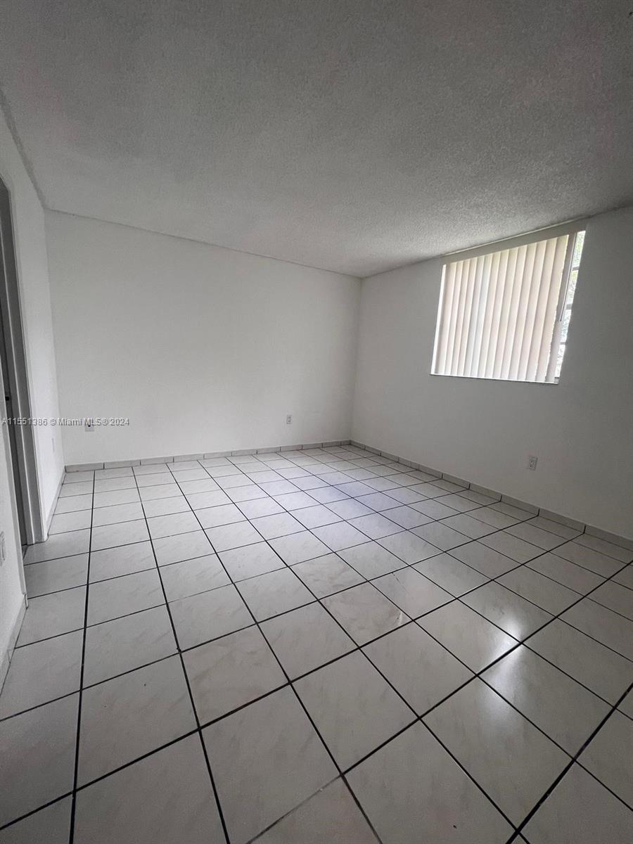 10090 80th Ct, Hialeah Gardens, FL, 33016 United States, 2 Bedrooms Bedrooms, ,2 BathroomsBathrooms,Residential,For Sale,80th Ct,A11551386