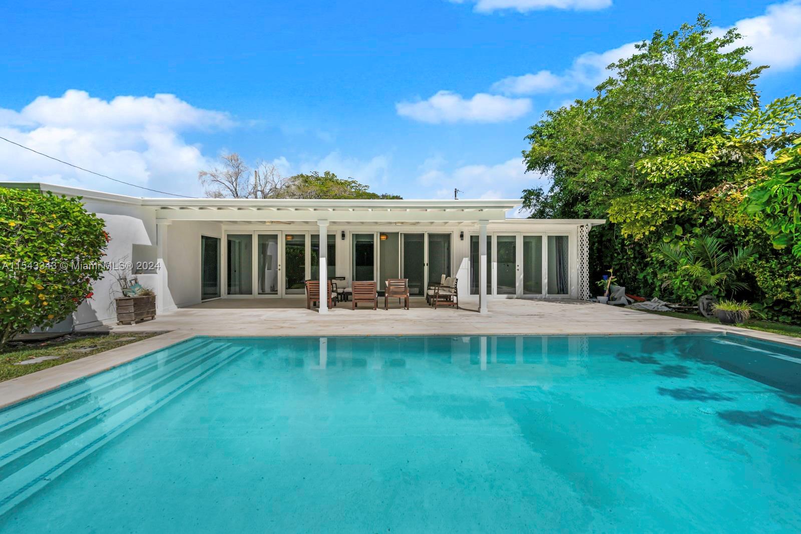 6530 75th Ter, South Miami, FL, 33143 United States, 4 Bedrooms Bedrooms, ,2 BathroomsBathrooms,Residential,For Sale,75th Ter,A11543343