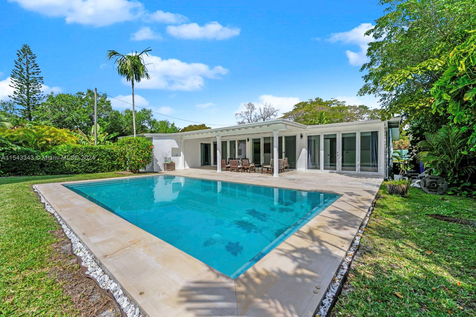 6530 75th Ter, South Miami, FL, 33143 United States, 4 Bedrooms Bedrooms, ,2 BathroomsBathrooms,Residential,For Sale,75th Ter,A11543343