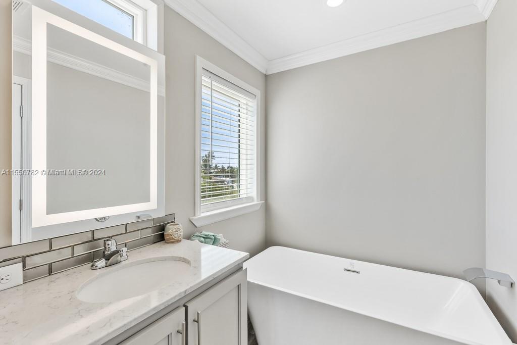 119 Aven Avenue D B, Marathon, FL, 33050 United States, 5 Bedrooms Bedrooms, ,3 BathroomsBathrooms,Residential,For Sale,Aven Avenue D B,A11550782