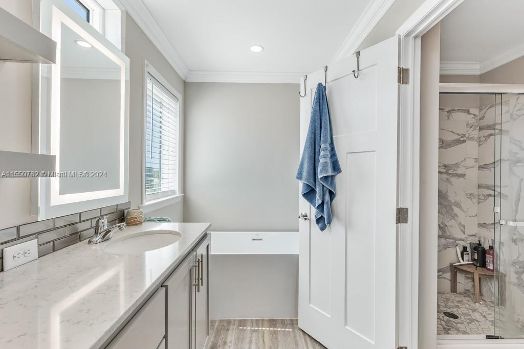 119 Aven Avenue D B, Marathon, FL, 33050 United States, 5 Bedrooms Bedrooms, ,3 BathroomsBathrooms,Residential,For Sale,Aven Avenue D B,A11550782