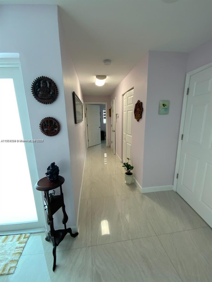 6570 Sheridan St, Hollywood, FL, 33024 United States, 5 Bedrooms Bedrooms, ,4 BathroomsBathrooms,Residential,For Sale,Sheridan St,A11551334