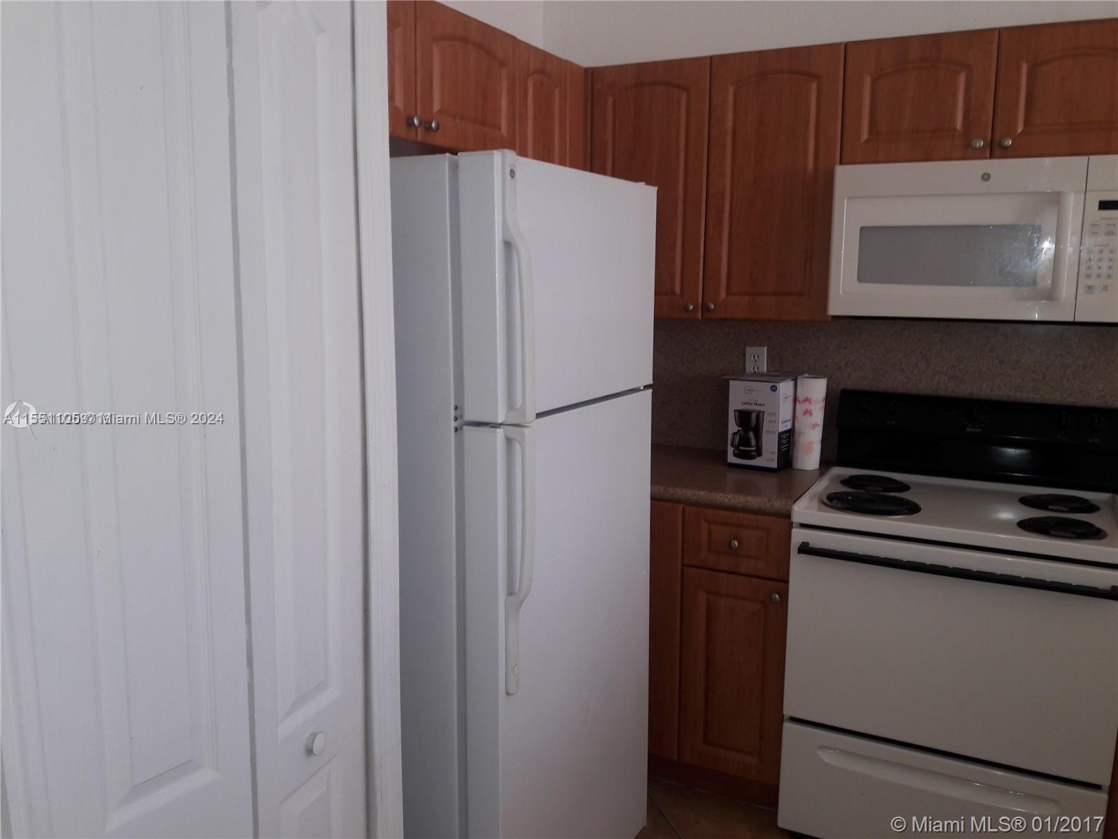 2731 17th Ave, Homestead, FL, 33035 United States, 3 Bedrooms Bedrooms, ,2 BathroomsBathrooms,Residential,For Sale,17th Ave,A11551105
