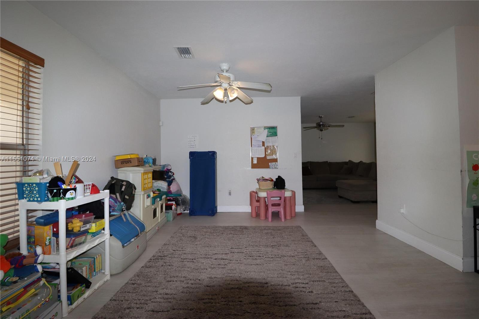 16313 103rd Pl, Miami, FL, 33157 United States, 4 Bedrooms Bedrooms, ,2 BathroomsBathrooms,Residential,For Sale,103rd Pl,A11551074