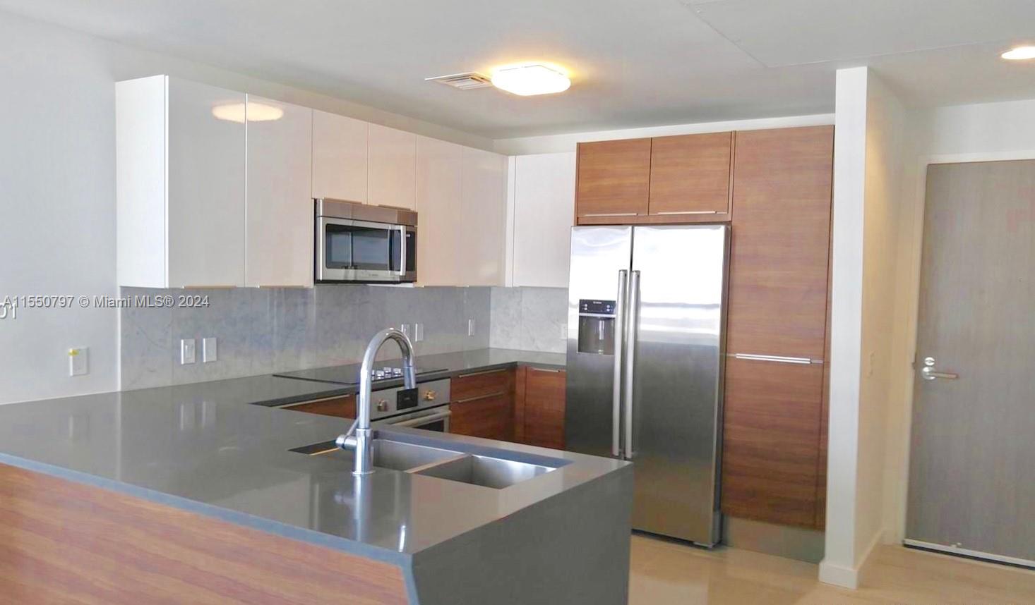 601 27TH ST, Miami, FL, 33137 United States, 2 Bedrooms Bedrooms, ,2 BathroomsBathrooms,Residential,For Sale,27TH ST,A11550797
