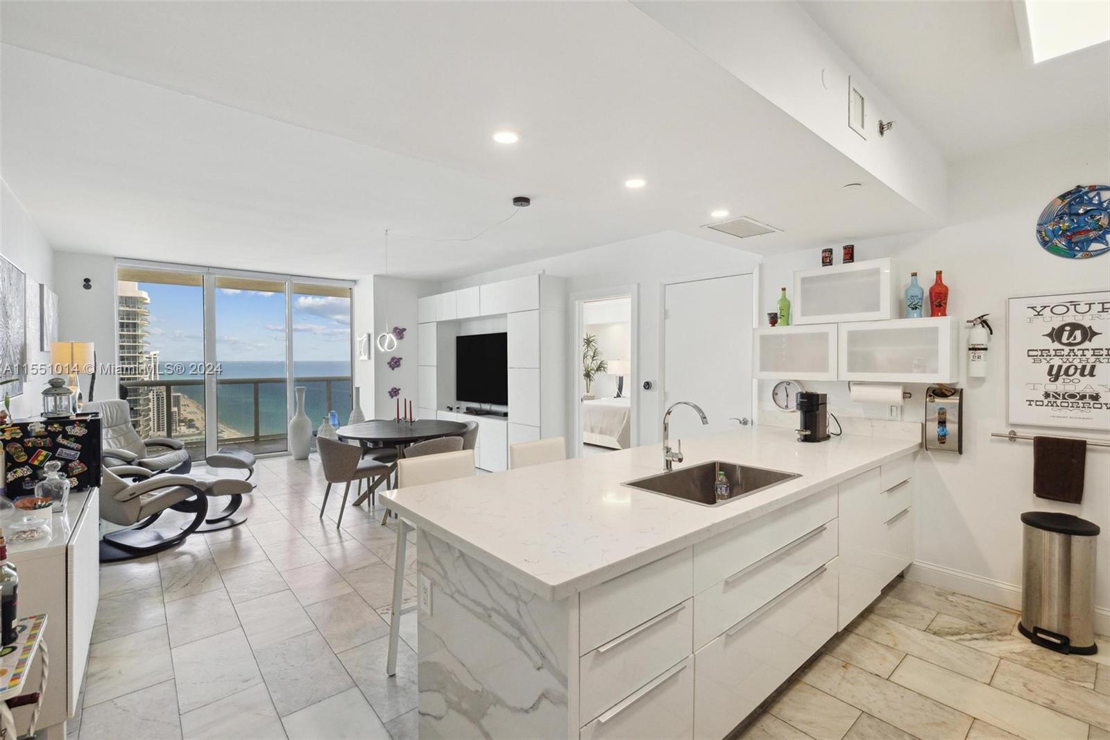 1830 OCEAN DR, Hallandale Beach, FL, 33009 United States, 2 Bedrooms Bedrooms, ,2 BathroomsBathrooms,Residential,For Sale,OCEAN DR,A11551014