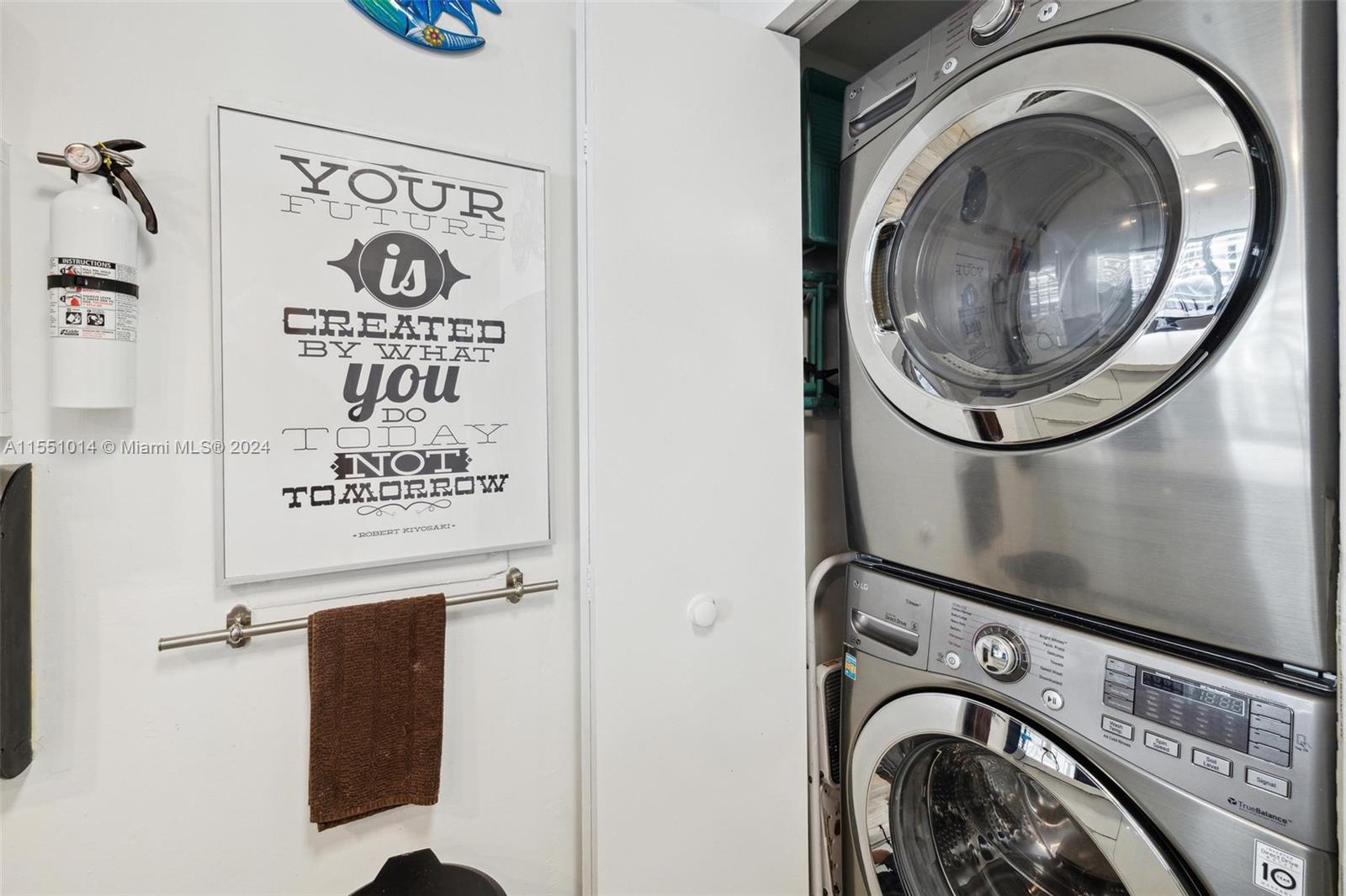 1830 S OCEAN DR 4210, Hallandale Beach, Florida 33009, 2 Bedrooms Bedrooms, ,2 BathroomsBathrooms,Residential,For Sale,1830 S OCEAN DR 4210,A11551014