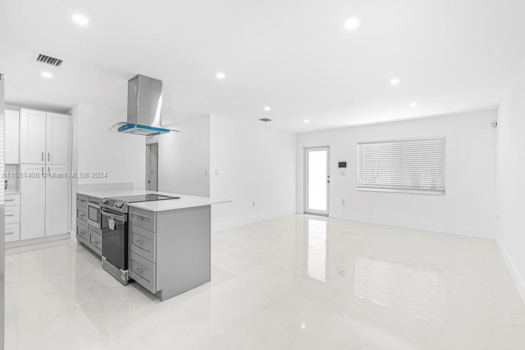 3469 14th Ct, Hialeah, FL, 33012 United States, 4 Bedrooms Bedrooms, ,2 BathroomsBathrooms,Residential,For Sale,14th Ct,A11551408