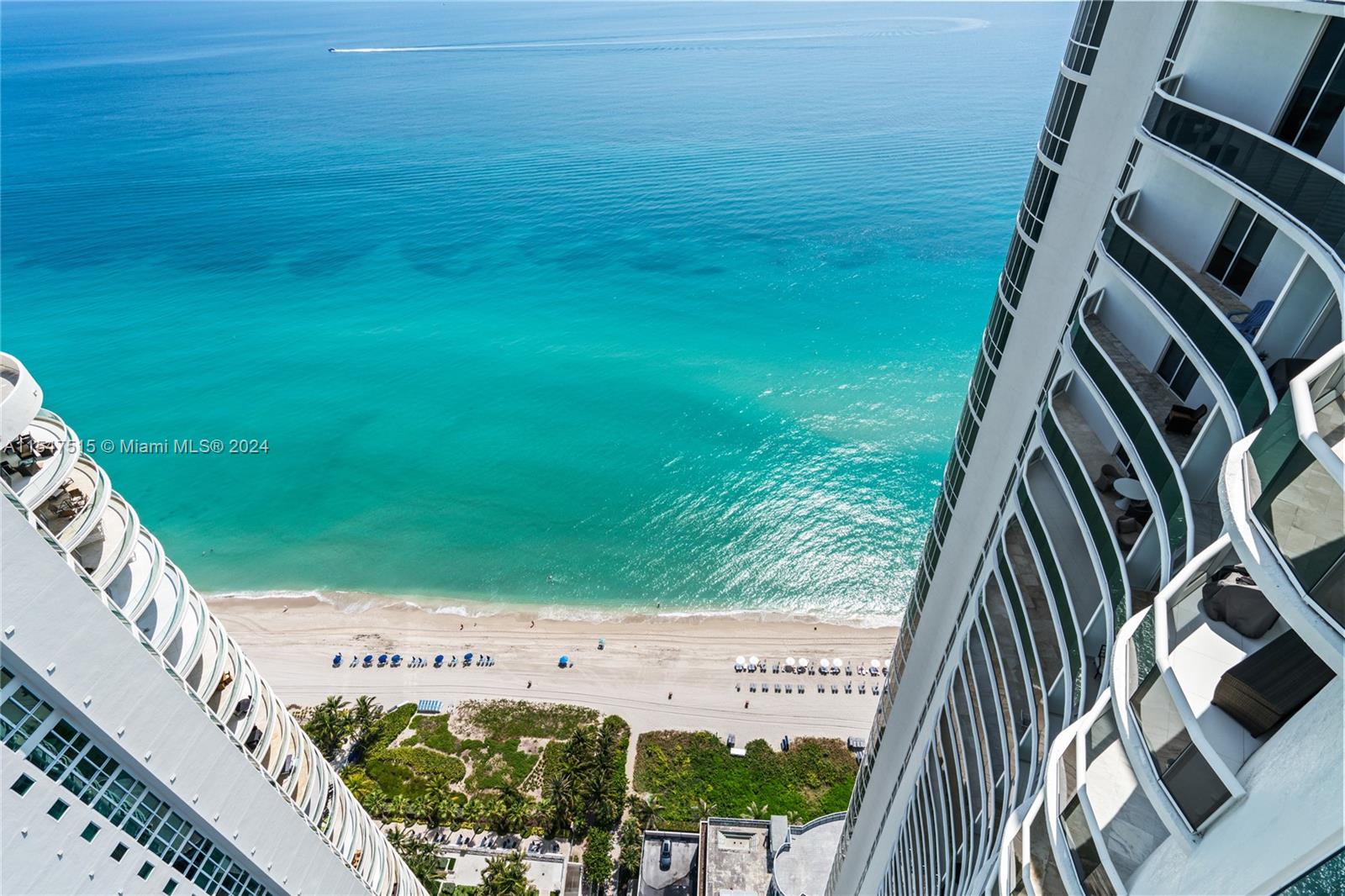16001 Collins Ave 4204, Sunny Isles Beach, Florida 33160, 3 Bedrooms Bedrooms, ,3 BathroomsBathrooms,Residentiallease,For Rent,16001 Collins Ave 4204,A11547515