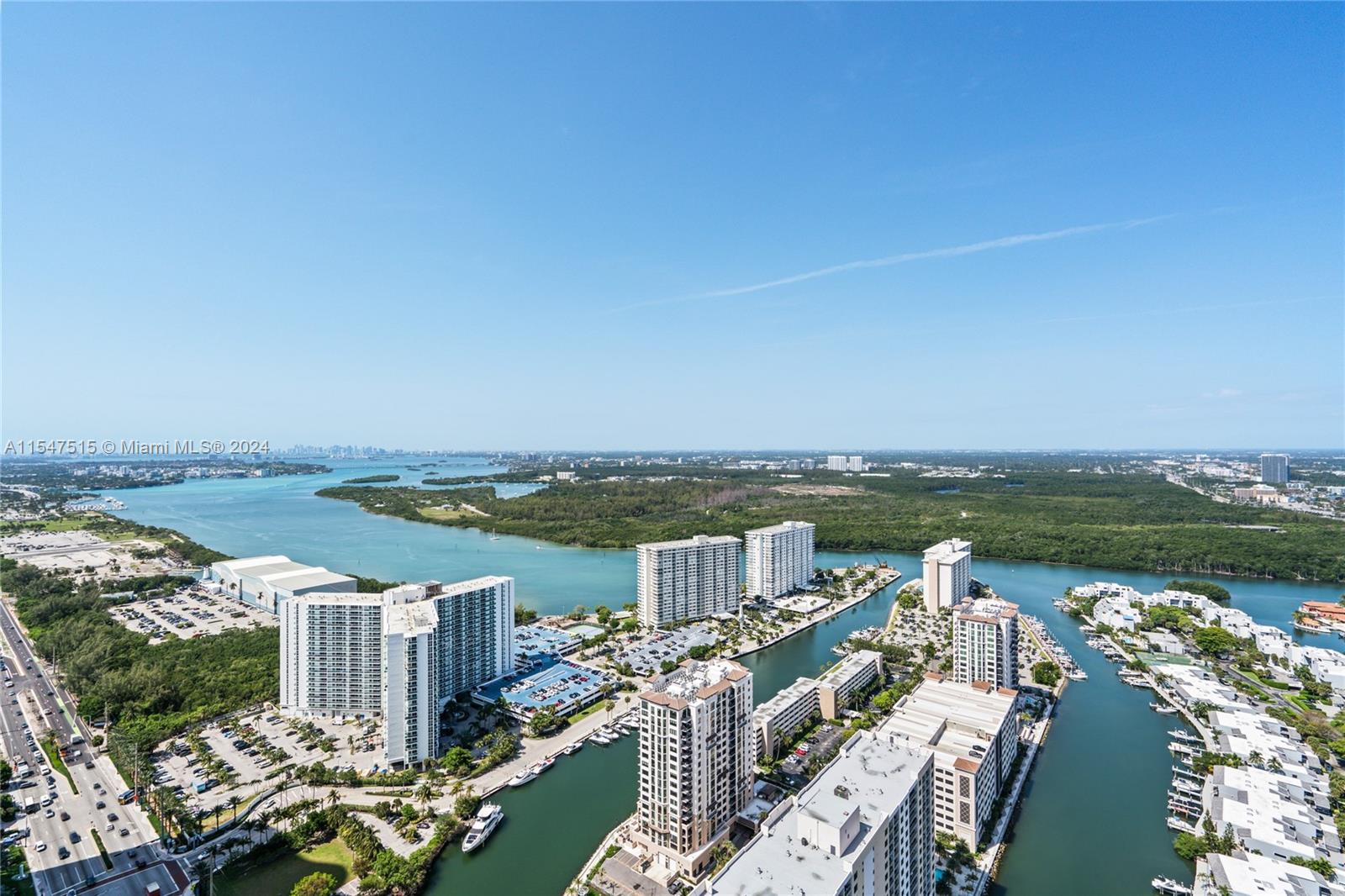 16001 Collins Ave 4204, Sunny Isles Beach, Florida 33160, 3 Bedrooms Bedrooms, ,3 BathroomsBathrooms,Residentiallease,For Rent,16001 Collins Ave 4204,A11547515