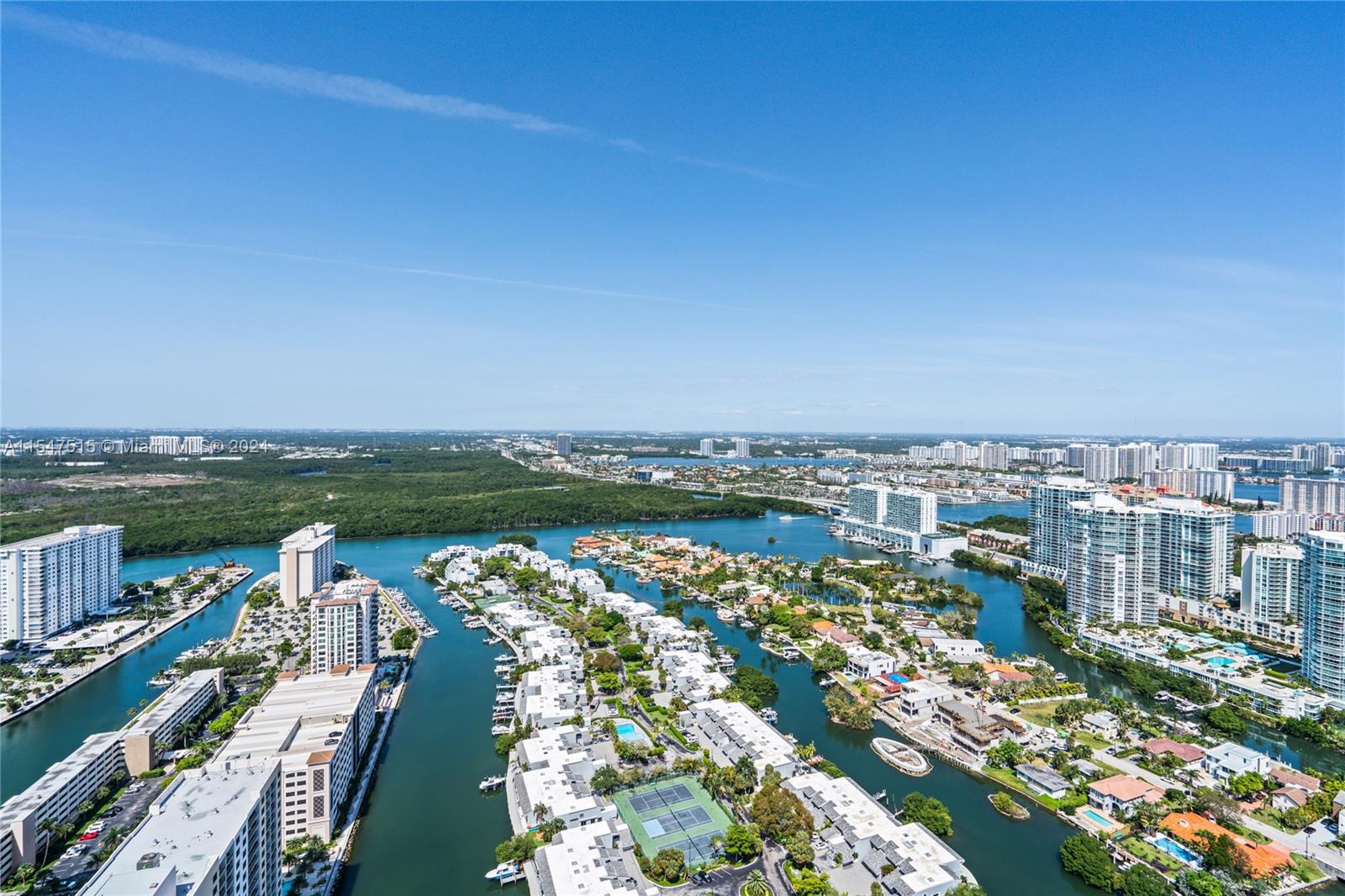 16001 Collins Ave 4204, Sunny Isles Beach, Florida 33160, 3 Bedrooms Bedrooms, ,3 BathroomsBathrooms,Residentiallease,For Rent,16001 Collins Ave 4204,A11547515