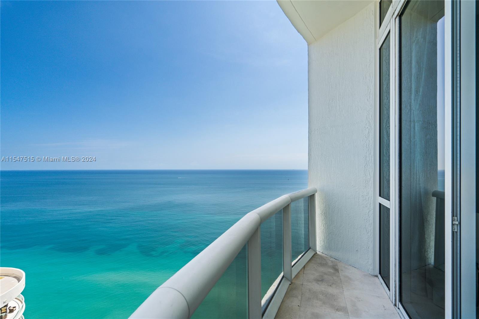16001 Collins Ave 4204, Sunny Isles Beach, Florida 33160, 3 Bedrooms Bedrooms, ,3 BathroomsBathrooms,Residentiallease,For Rent,16001 Collins Ave 4204,A11547515