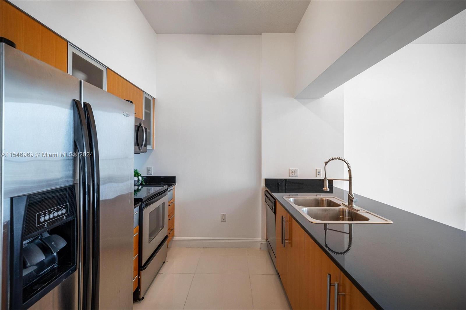 1750 N Bayshore Dr 5611, Miami, Florida 33132, 1 Bedroom Bedrooms, ,1 BathroomBathrooms,Residential,For Sale,1750 N Bayshore Dr 5611,A11546969