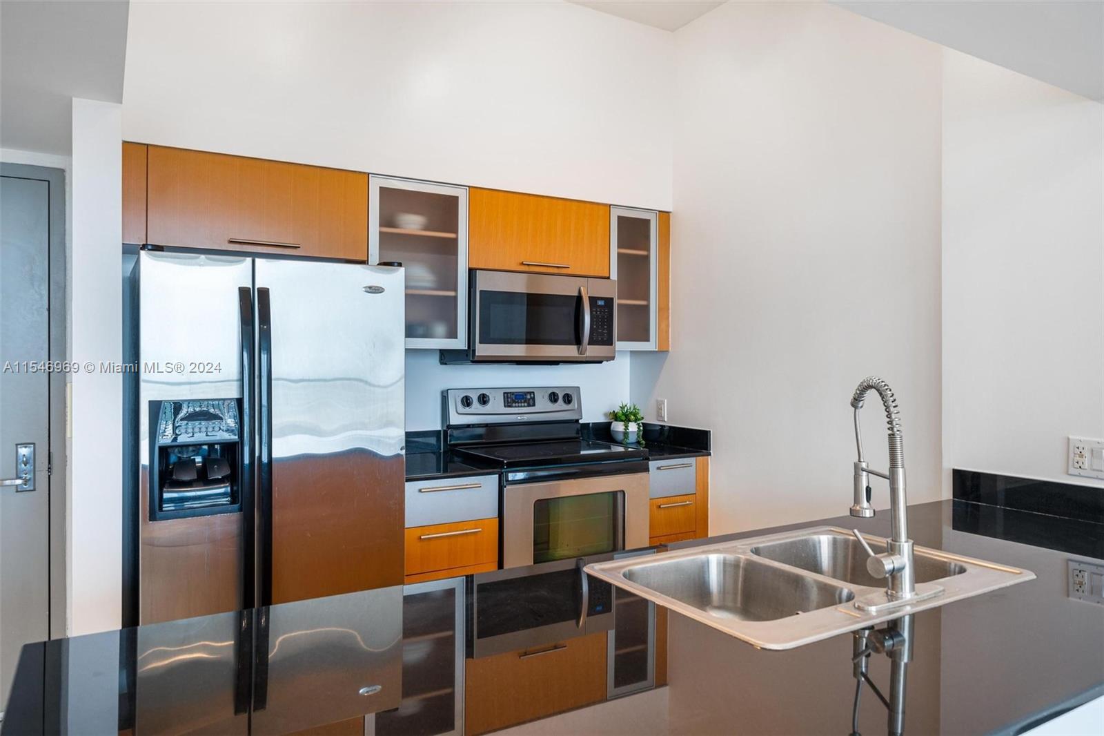 1750 Bayshore Dr, Miami, FL, 33132 United States, 1 Bedroom Bedrooms, ,1 BathroomBathrooms,Residential,For Sale,Bayshore Dr,A11546969