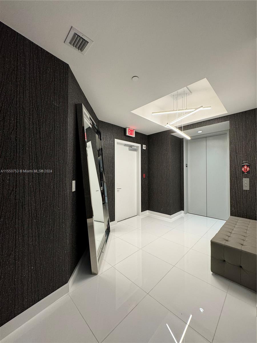 851 NE 1st Ave 1404, Miami, Florida 33132, 2 Bedrooms Bedrooms, ,2 BathroomsBathrooms,Residentiallease,For Rent,851 NE 1st Ave 1404,A11550753