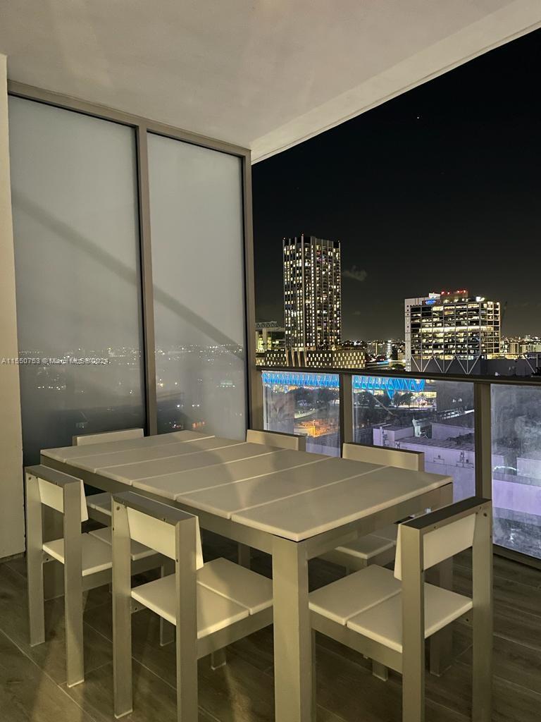 851 NE 1st Ave 1404, Miami, Florida 33132, 2 Bedrooms Bedrooms, ,2 BathroomsBathrooms,Residentiallease,For Rent,851 NE 1st Ave 1404,A11550753