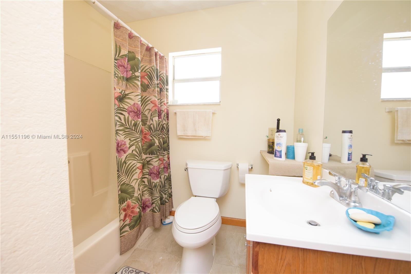 Homestead, FL, 33032 United States, 3 Bedrooms Bedrooms, ,3 BathroomsBathrooms,Residential,For Sale,A11551196