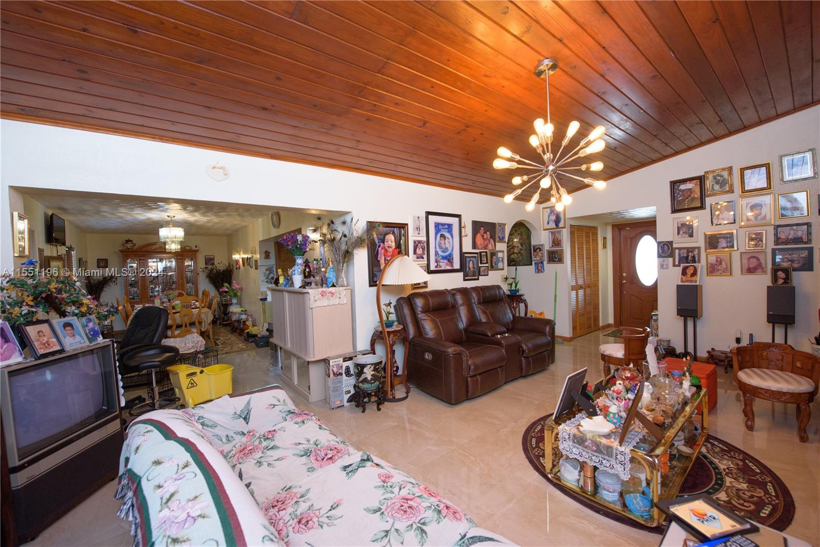 Homestead, FL, 33032 United States, 3 Bedrooms Bedrooms, ,3 BathroomsBathrooms,Residential,For Sale,A11551196