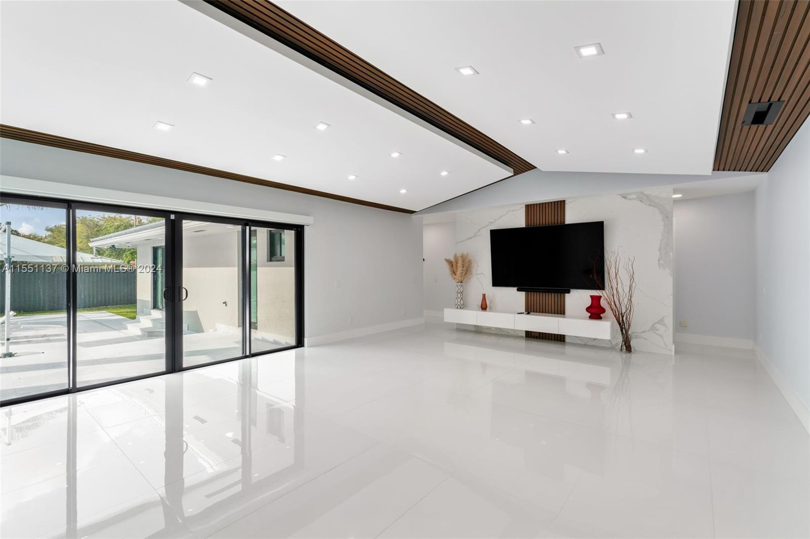 7440 106th St, Pinecrest, FL, 33156 United States, 5 Bedrooms Bedrooms, ,3 BathroomsBathrooms,Residential,For Sale,106th St,A11551137