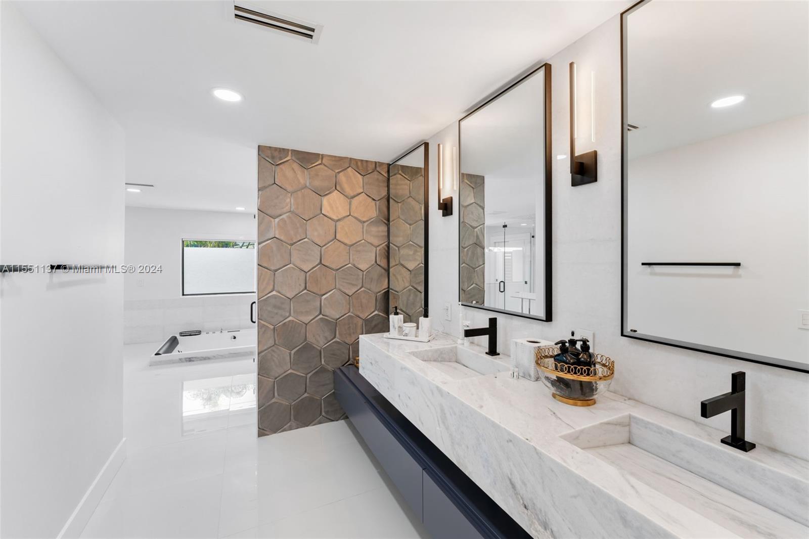 7440 106th St, Pinecrest, FL, 33156 United States, 5 Bedrooms Bedrooms, ,3 BathroomsBathrooms,Residential,For Sale,106th St,A11551137