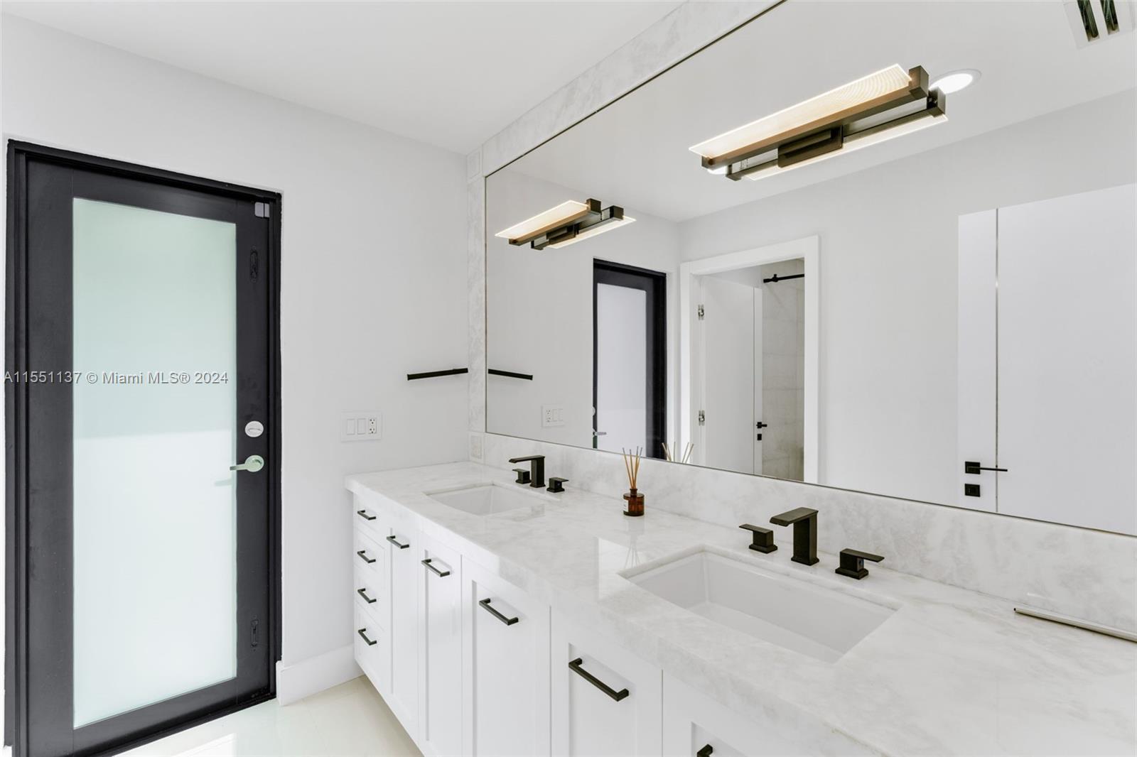 7440 106th St, Pinecrest, FL, 33156 United States, 5 Bedrooms Bedrooms, ,3 BathroomsBathrooms,Residential,For Sale,106th St,A11551137