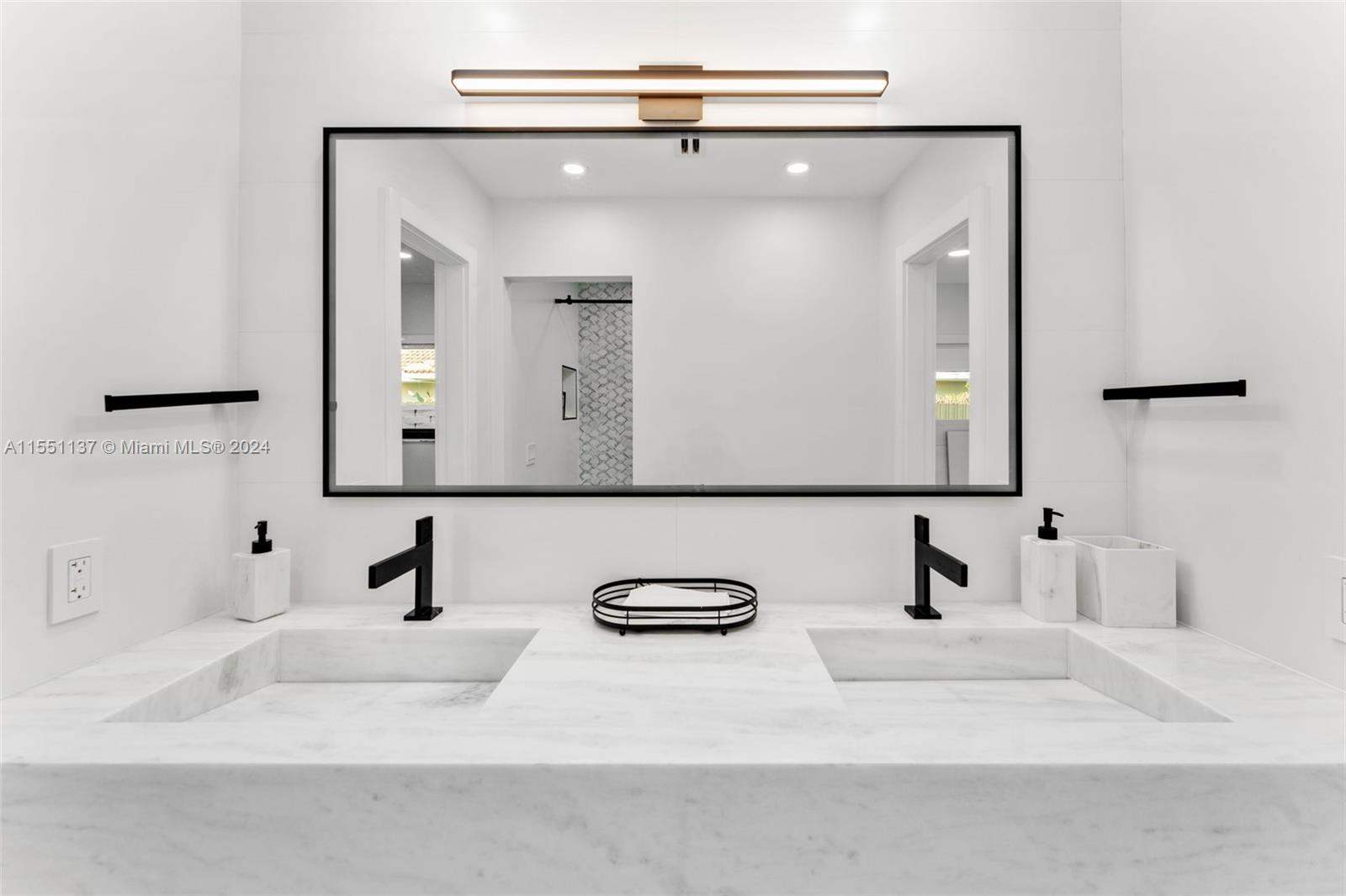 7440 106th St, Pinecrest, FL, 33156 United States, 5 Bedrooms Bedrooms, ,3 BathroomsBathrooms,Residential,For Sale,106th St,A11551137