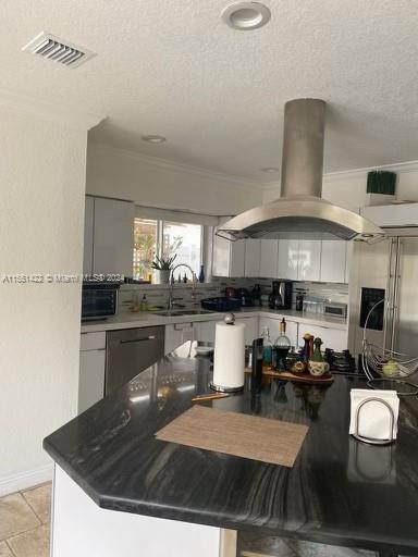 911 NW 7th St 911, Dania Beach, Florida 33004, 3 Bedrooms Bedrooms, ,3 BathroomsBathrooms,Residentiallease,For Rent,911 NW 7th St 911,A11551422