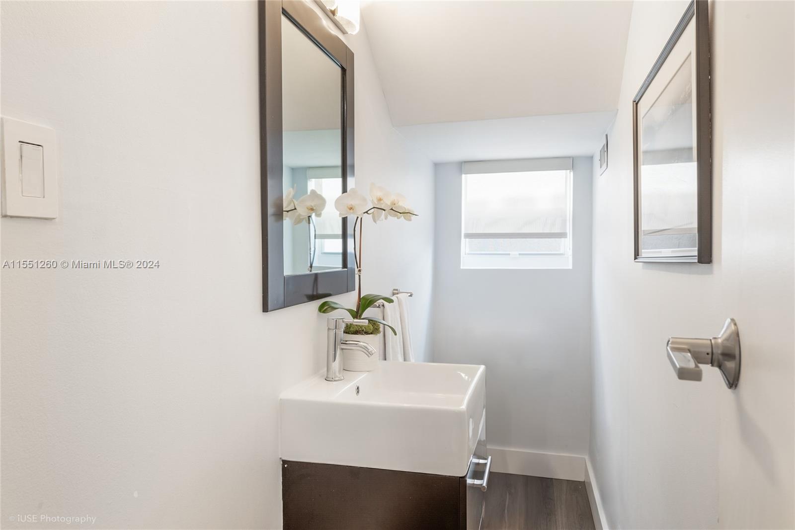 330 Alesio Ave, Coral Gables, Florida 33134, 4 Bedrooms Bedrooms, ,3 BathroomsBathrooms,Residential,For Sale,330 Alesio Ave,A11551260