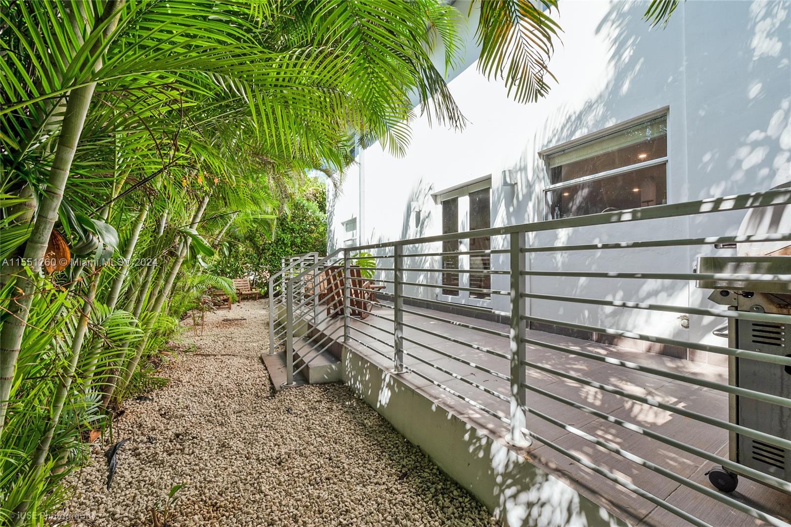 330 Alesio Ave, Coral Gables, Florida 33134, 4 Bedrooms Bedrooms, ,3 BathroomsBathrooms,Residential,For Sale,330 Alesio Ave,A11551260