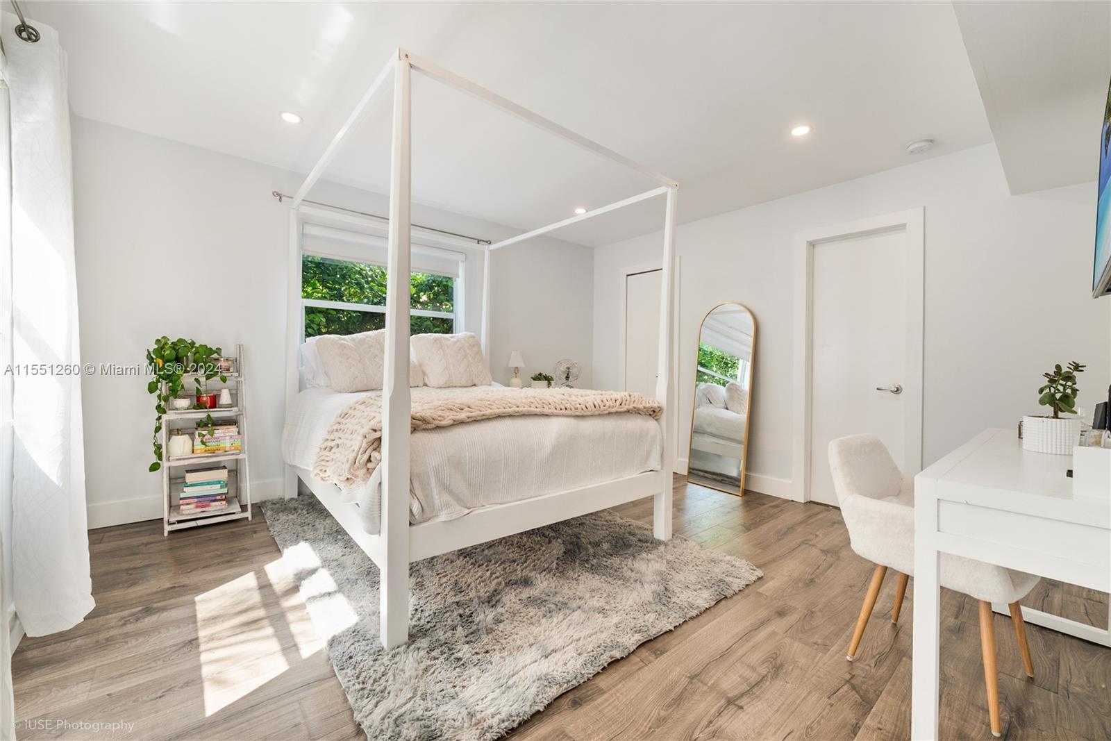 330 Alesio Ave, Coral Gables, Florida 33134, 4 Bedrooms Bedrooms, ,3 BathroomsBathrooms,Residential,For Sale,330 Alesio Ave,A11551260